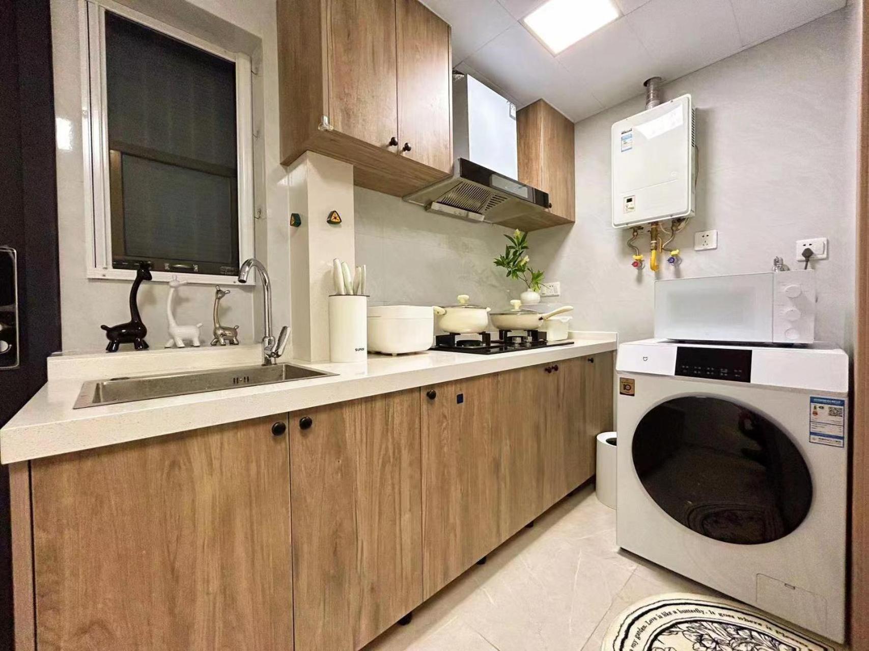 Apartment Ruixue